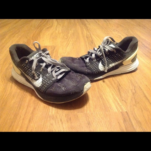 Nike lunarglide 7 black white shoes for men, size 10.5 - Picture 2 of 7